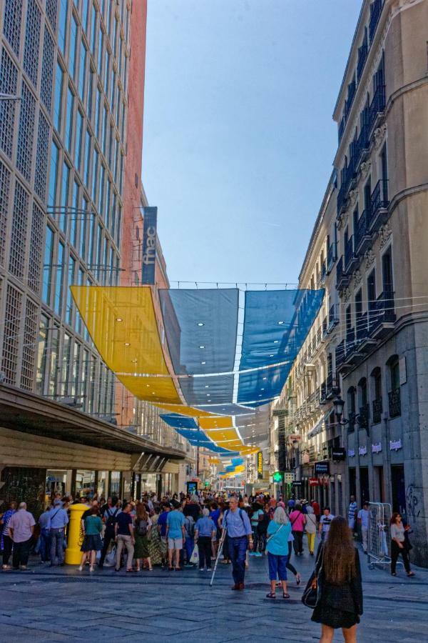 Arenal Suites Preciados Madrid Exterior photo